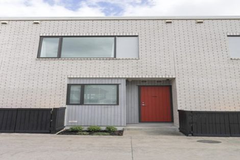 Photo of property in 12b Titoki Street, Te Atatu Peninsula, Auckland, 0610