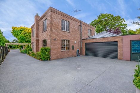 Photo of property in 12 Harlech Mews, Avonhead, Christchurch, 8042