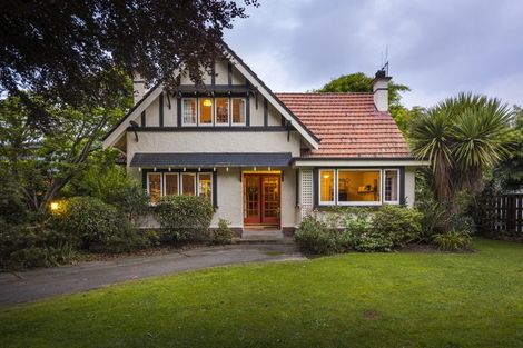 Photo of property in 27 Alan Street, Palmerston North, 4414