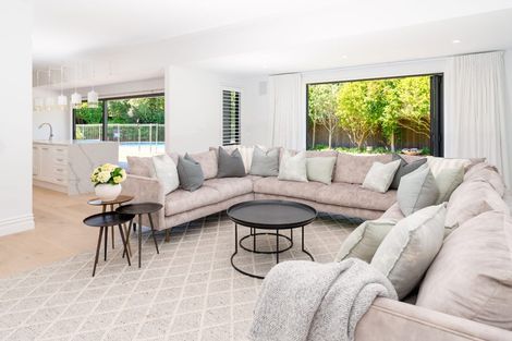 Photo of property in 5 Lavinia Grove, Waikanae Beach, Waikanae, 5036