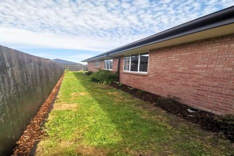 Photo of property in 15 Flint Road, Rolleston, 7614