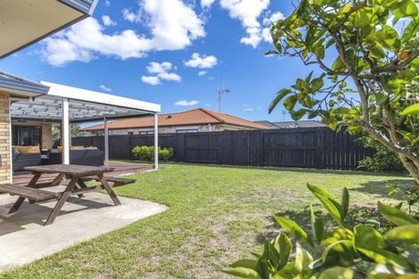 Photo of property in 4 Nicole Place, Papamoa Beach, Papamoa, 3118