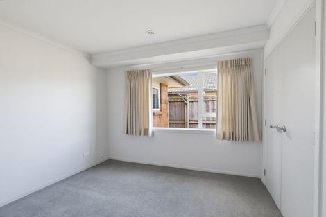 Photo of property in Henry Russell Estate, 21/36 Belgrove Drive, Waipukurau, 4200
