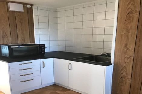 Photo of property in 38 Tree View Avenue, Glenfield, Auckland, 0629