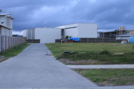 Photo of property in 43 Taumata Road, Omaha, 0986