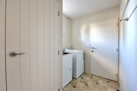 Photo of property in 2c Wolsley Street, Gore, 9710