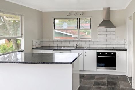 Photo of property in 63 Great North Road, Saint Johns Hill, Whanganui, 4501