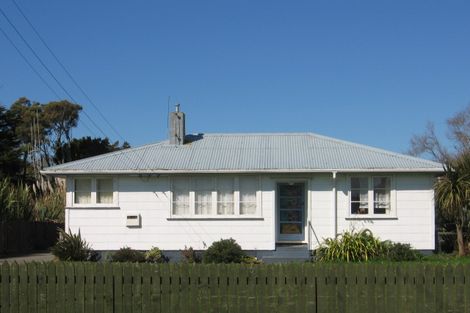Photo of property in 8 Huntly Street Foxton Horowhenua District
