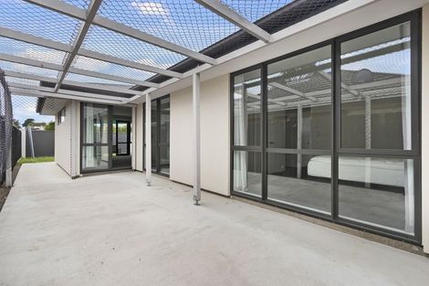 Photo of property in 1/435 Bower Avenue, Parklands, Christchurch, 8083