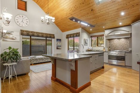 Photo of property in 38 Sovereign Drive, Papamoa Beach, Papamoa, 3118