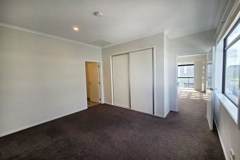 Photo of property in 19 Tuatua Road, Hobsonville, Auckland, 0616