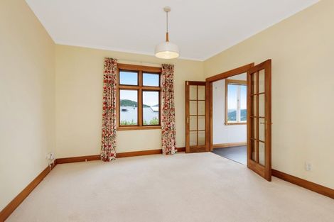 Photo of property in 132 Messines Road, Karori, Wellington, 6012