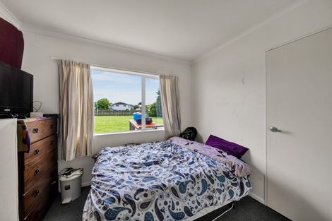 Photo of property in 5 Warwick Road, Stratford, 4332