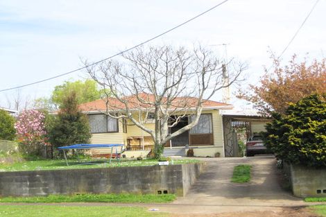 Photo of property in 14 Raleigh Street, Waitara, 4320
