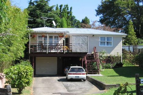 Photo of property in 15 Titchener Street, New Lynn, Auckland, 0600
