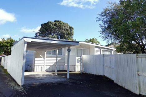Photo of property in 44 Brandon Road, Glen Eden, Auckland, 0602
