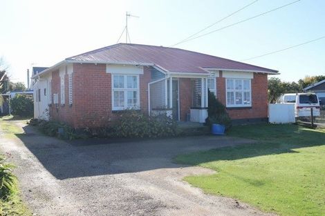 Photo of property in 12 Bennett Street, Gonville, Whanganui, 4501