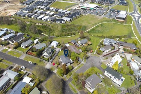 Photo of property in 35 Grace Crescent, Richmond Heights, Taupo, 3330