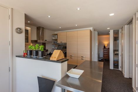 Photo of property in Shelley Bay Terraces, 13/61 Maupuia Road, Maupuia, Wellington, 6022