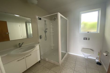 Photo of property in 32 Newport Terrace, Seatoun, Wellington, 6022