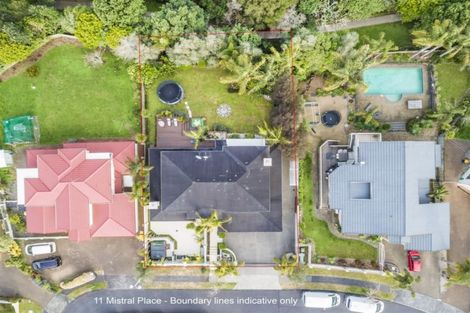 Photo of property in 11 Mistral Place, West Harbour, Auckland, 0618