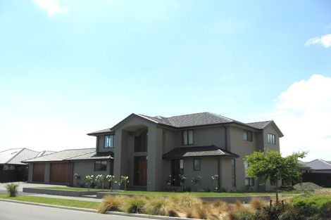 Photo of property in 36 Bottle Lake Drive, Parklands, Christchurch, 8083