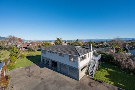 Photo of property in 2 Balmoral Place, Stoke, Nelson, 7011