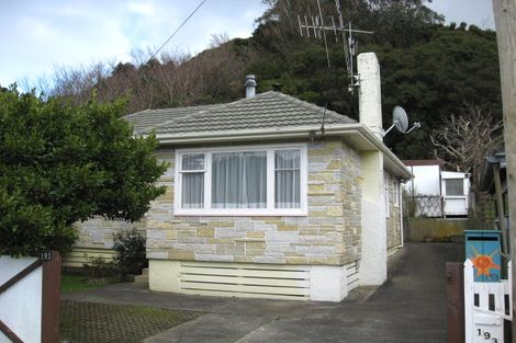 Photo of property in 193 Wellington Road, Wainuiomata, Lower Hutt, 5014