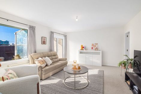 Photo of property in 2/63 Beresford Street, New Brighton, Christchurch, 8061