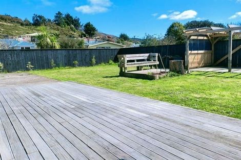 Photo of property in 49 Hyde Street, Wainuiomata, Lower Hutt, 5014