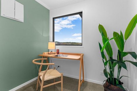 Photo of property in 8 Grey Heron Close, Mangawhai Heads, 0573