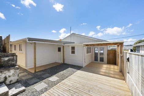 Photo of property in 26 Bridge Street, Rongotai, Wellington, 6022
