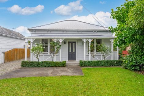 Photo of property in 35 Victoria Street, Masterton, 5810