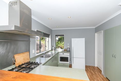 Photo of property in 11a Golden Place, Fairfield, Hamilton, 3214