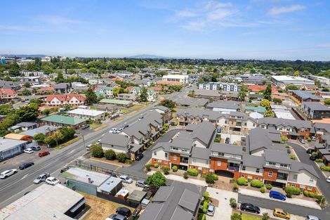 Photo of property in 30 Chiefs Court, Hamilton East, Hamilton, 3216