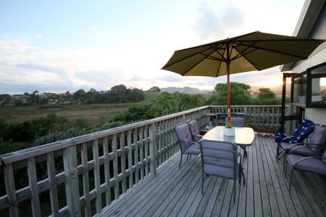 Photo of property in 266b Seaforth Road, Waihi Beach, 3611