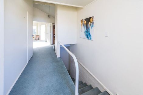 Photo of property in 36 Parkes Avenue, Saint Johns Hill, Whanganui, 4501