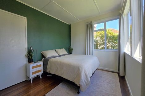 Photo of property in 4 Poole Street, Taita, Lower Hutt, 5011