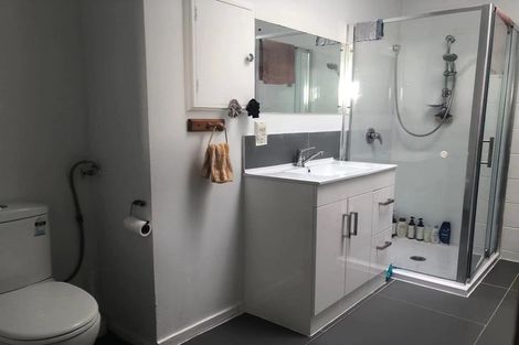 Photo of property in 1/96 Chivalry Road, Glenfield, Auckland, 0629