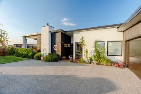 Photo of property in 57 Awatira Drive, Papamoa Beach, Papamoa, 3118