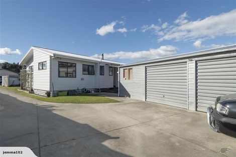 Photo of property in 21 Solomon Street, Brookfield, Tauranga, 3110