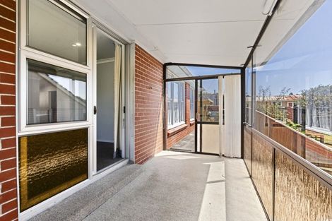 Photo of property in 103 Cook Street, Marfell, New Plymouth, 4310