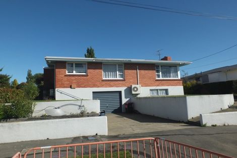 Photo of property in 30 Glendale Crescent, Holmes Hill, Oamaru, 9401