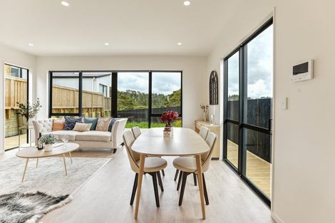 Photo of property in 33 Biokovo Street, Massey, 0614