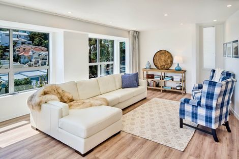 Photo of property in 1/16 Oriental Terrace, Oriental Bay, Wellington, 6011