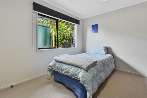 Photo of property in 12 Kauri Road, Pukekohe, 2120