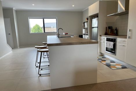 Photo of property in 3 Danga Lane, Hobsonville, Auckland, 0616