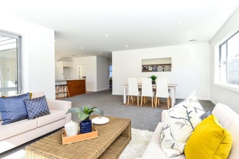 Photo of property in 21 Waireka Road, Rototuna North, Hamilton, 3210