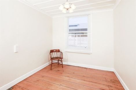 Photo of property in 102 Mackay Street, Thames, 3500