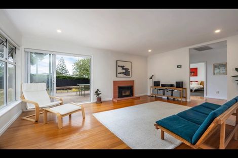 Photo of property in 76 Queenstown Road, Onehunga, Auckland, 1061